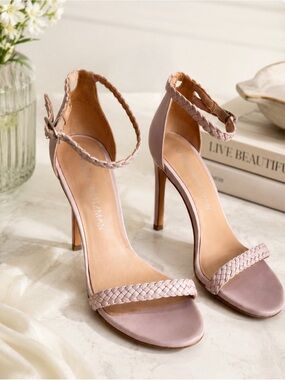 STUART WEITZMAN BRAIDED STRAPPY HEELS LAVENDER SIZE 6 Wedding Event Fancy
